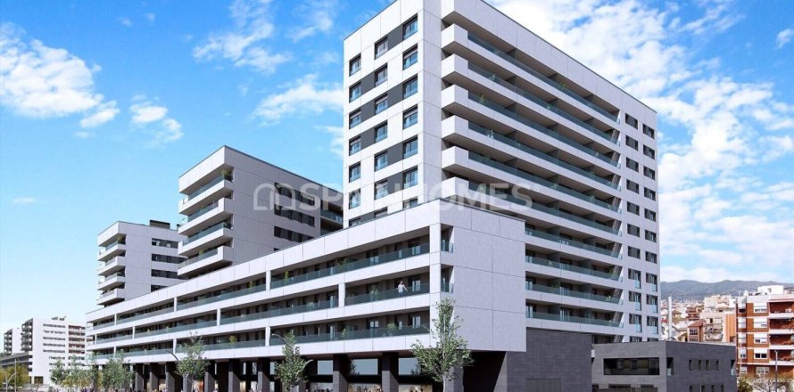 3 bedrooms Apartment in Badalona, Spain No. 88102