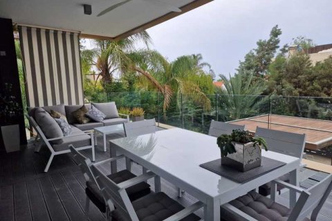 Квартира с 3 спальнями в Агиос Тихонас, Кипр №66183 15