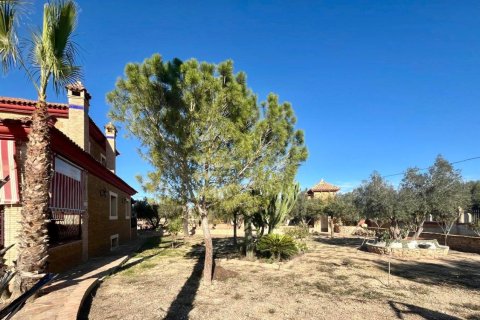 4 dormitorios  en My Loc, Vietnam No. 83815 13