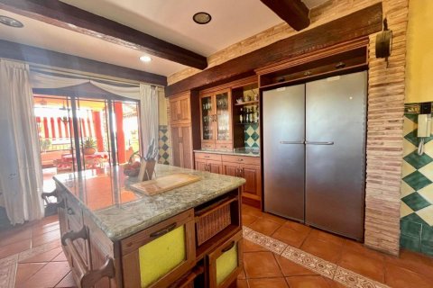 4 dormitorios  en My Loc, Vietnam No. 83815 27