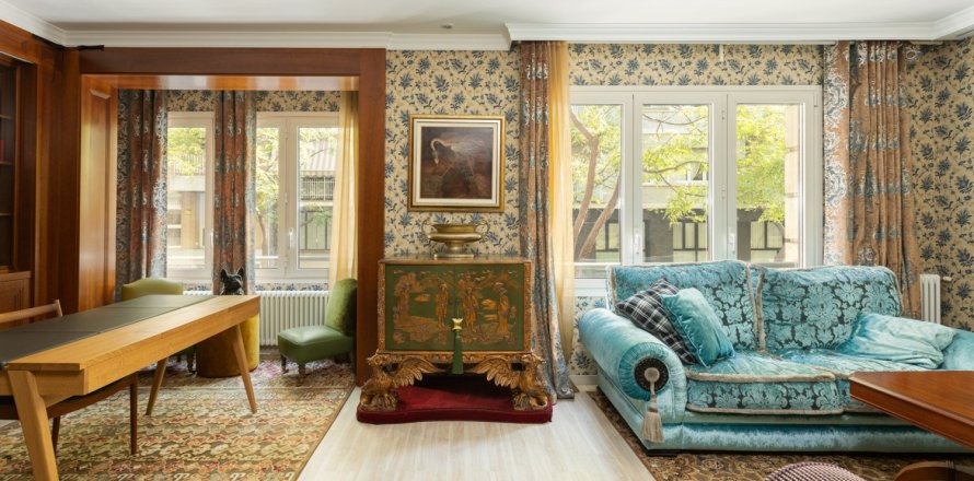 3 chambres Appartement à Barcelona, Spain No. 117062