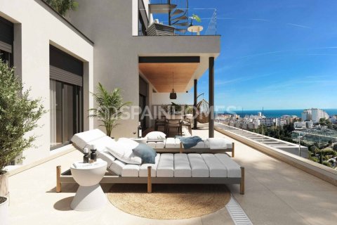 2 bedrooms Penthouse in Estepona, Spain No. 112742