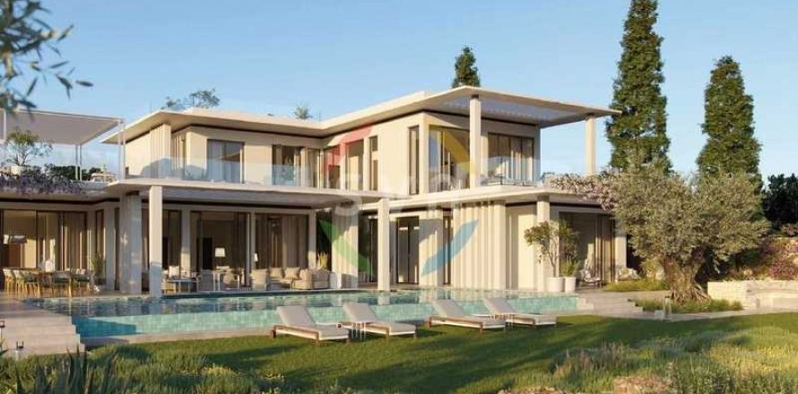 4 bedrooms Villa in Limassol, Cyprus No. 30059