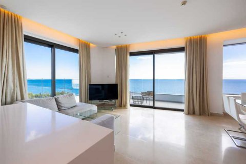 2 chambres Appartement à Mouttagiaka, Cyprus No. 32267 8