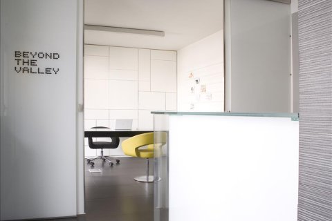 111m² Commercial property in Athens, Greece No. 56976 2