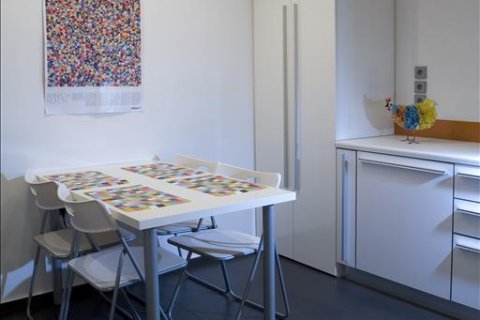 111m² Commercial property in Athens, Greece No. 56976 4