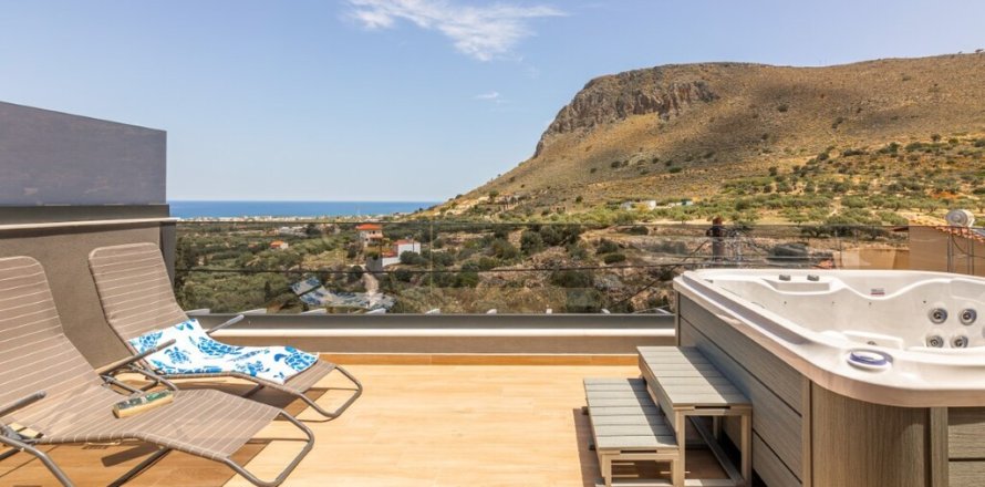 4 bedrooms Maisonette in Heraklion, Greece No. 54828