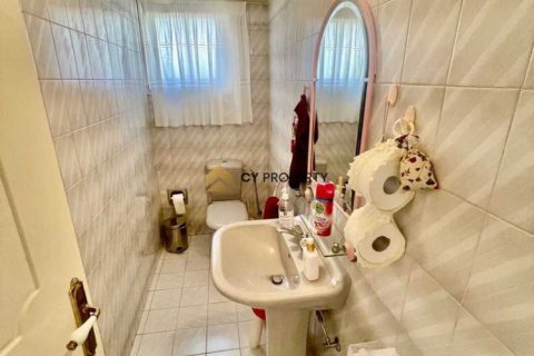 6 chambres House à Larnaca, Cyprus No. 30562 8