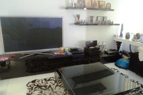 Вилла с 5 спальнями в Лимассол, Кипр №105893 2