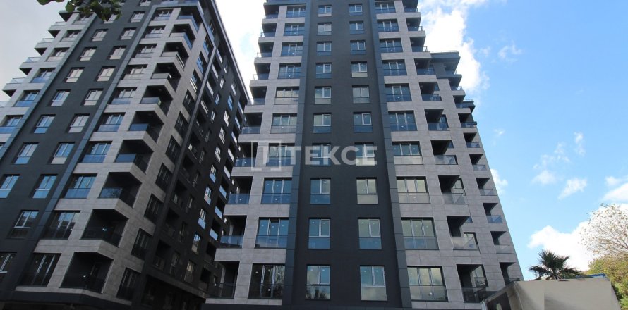 5 bedrooms Apartment in Istanbul, Turkey No. 12499