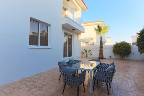 3 bedrooms Villa in Pernera, Cyprus No. 75781 25