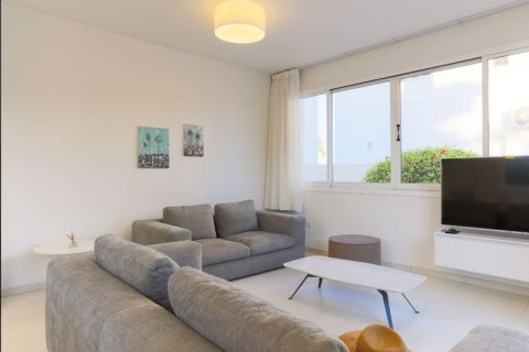 3 bedrooms Villa in Pernera, Cyprus No. 75781 6