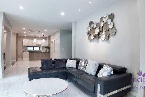 5 bedrooms House in Chiang Mai, Thailand No. 98152 19