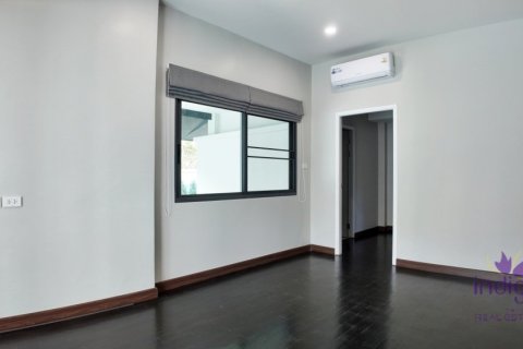 5 bedrooms House in Chiang Mai, Thailand No. 98152 22