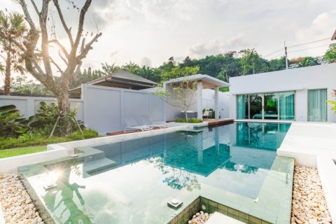4 bedrooms Villa in Layan Beach, Thailand No. 97403 9