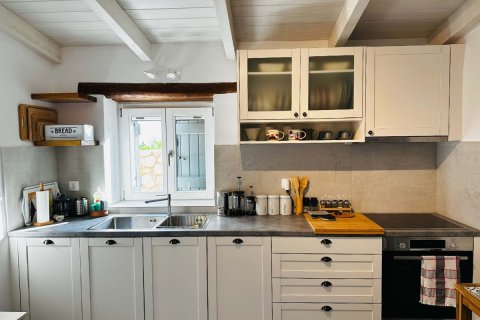 Дом с 2 спальнями в Ханья, Греция №24004 6