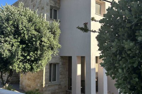 5 dormitorios House en Agios Athanasios, Cyprus No. 101143 1