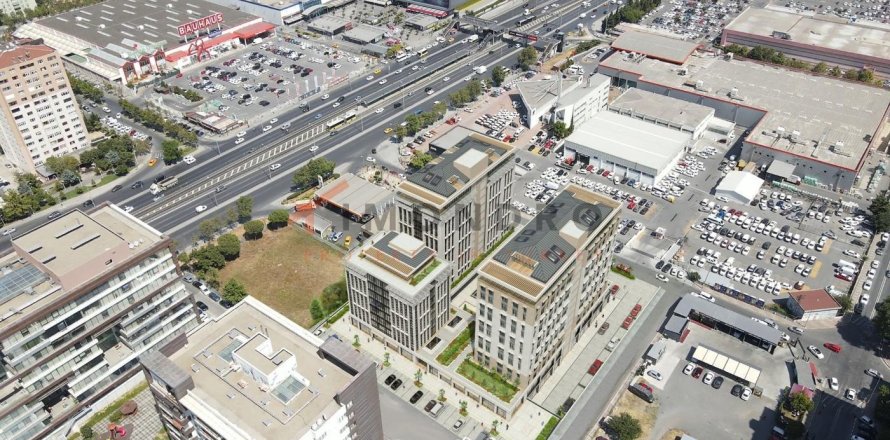 2 bedrooms Apartment in Beylikduezue, Turkey No. 17722