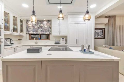 4 bedrooms House in Limassol, Cyprus No. 74866 6