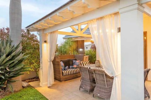 4 bedrooms House in Limassol, Cyprus No. 74866 5