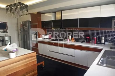 Квартира с 4 комнатами в Binh Thuy, Вьетнам №14491 19