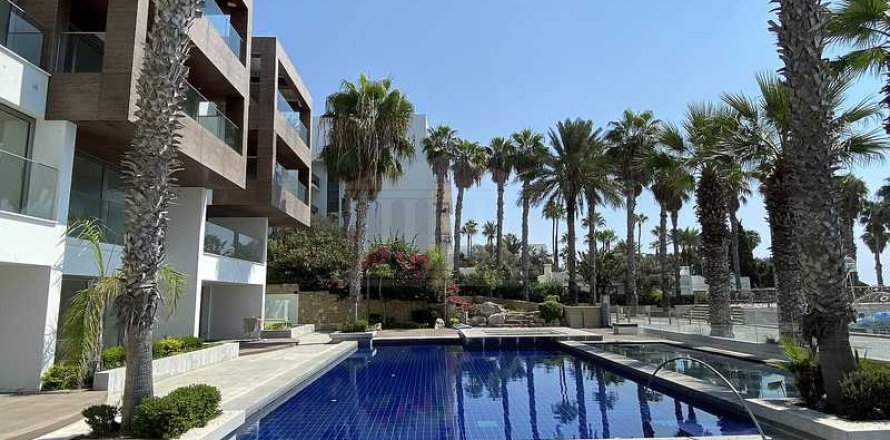 Квартира с 3 спальнями в Пафос, Кипр №83315