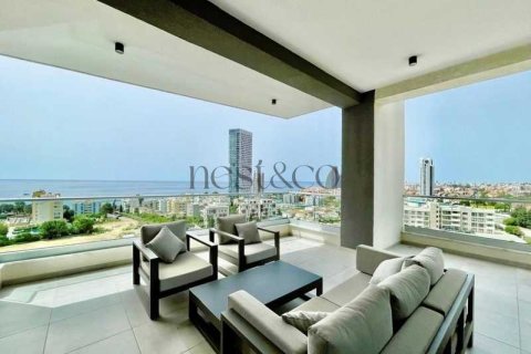 3 bedrooms Apartment in Germasogeia, Cyprus No. 71706 1