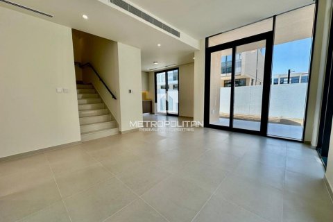 4 chambres Townhouse à EMAAR South, UAE No. 119569