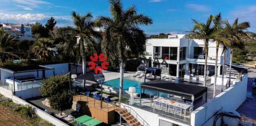 5 dormitorios Villa en Ayia Napa, Cyprus No. 82716