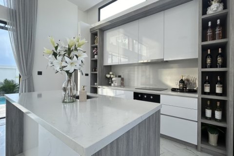 243m² Villa in Pattaya, Thailand No. 97354 7