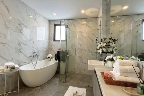 243m² Villa in Pattaya, Thailand No. 97354 16