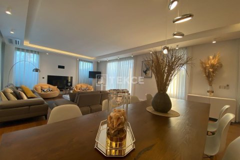 Вилла с 5 спальнями в Bich Dong, Вьетнам №74621 2