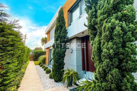 Вилла с 5 спальнями в Bich Dong, Вьетнам №74621 5