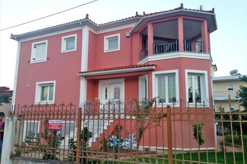 4 bedrooms House in Velo, Greece No. 59417 1