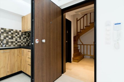 305m² Commercial property in Athens, Greece No. 57450 27