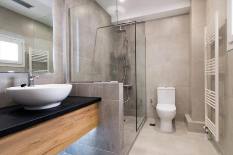 305m² Commercial property in Athens, Greece No. 57450 29