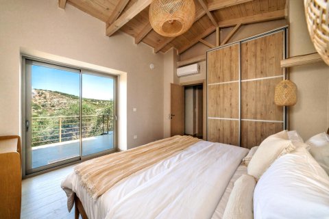 2 bedrooms Villa in Heraklion, Greece No. 54972 12