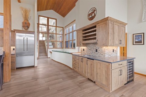 4 bedrooms House in Keystone, USA No. 104612 22