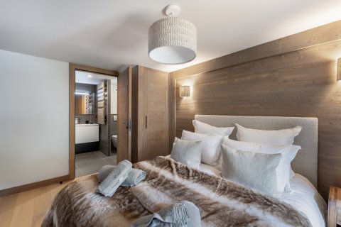 4 bedrooms Apartment in Megeve, France No. 99362 8