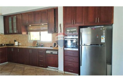 3 bedrooms House in Akrounta, Cyprus No. 74822 6