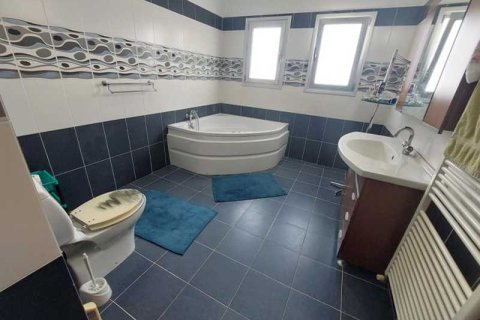 6 bedrooms House in Limassol, Cyprus No. 101151 9