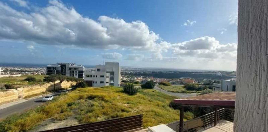 6 bedrooms House in Limassol, Cyprus No. 101151