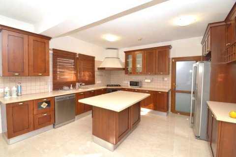 Дом с 4 спальнями в Пила, Кипр №72792 7