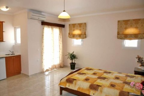 28 bedrooms Hotel in Zakynthos, Greece No. 24772 3
