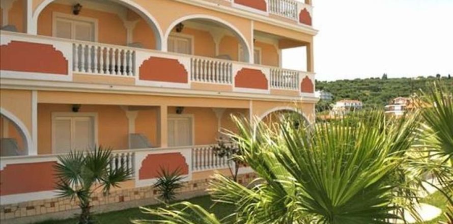 28 bedrooms Hotel in Zakynthos, Greece No. 24772