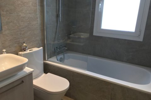 2 dormitorios Apartment en Limassol, Cyprus No. 106129 6