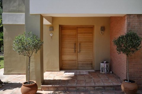 3 bedrooms Villa in Corfu, Greece No. 61620 2