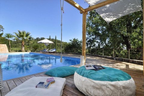 3 bedrooms Villa in Corfu, Greece No. 61620 7
