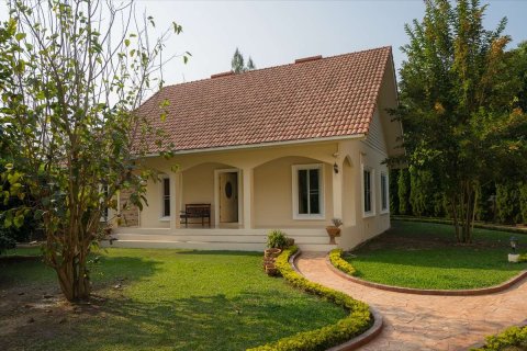 9 bedrooms House in Chiang Mai, Thailand No. 98252 14