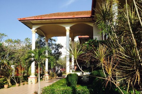 5 bedrooms House in Chiang Mai, Thailand No. 97733 3